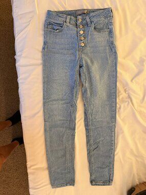 Just USA Light-Wash Button-Fly Jeans - Medium
